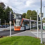 Appartement Romslig Med To Soverom Pluss Hems Med Dobbeltseng *