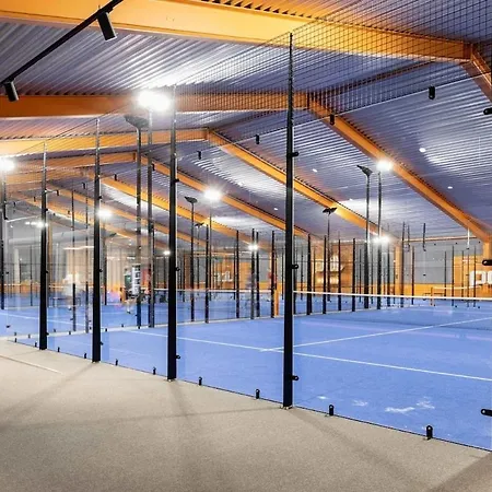 Lejlighed Romslig Med To Soverom Pluss Hems Med Dobbeltseng *